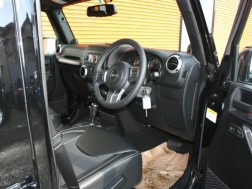 ラングラーアンリミテッド　フリーダムエディション　カスタム