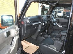 ラングラーアンリミテッド　フリーダムエディション　カスタム