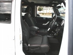 ラングラーアンリミテッド　アークティック