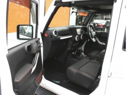 ラングラーアンリミテッド　アークティック