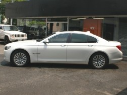 BMW ７５０i　左ハンドル