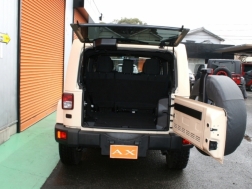 ラングラーアンリミテッド　希少色サハラタン